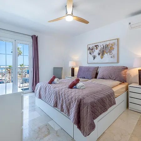 Front Puerto Playa Ii Фуенхірола