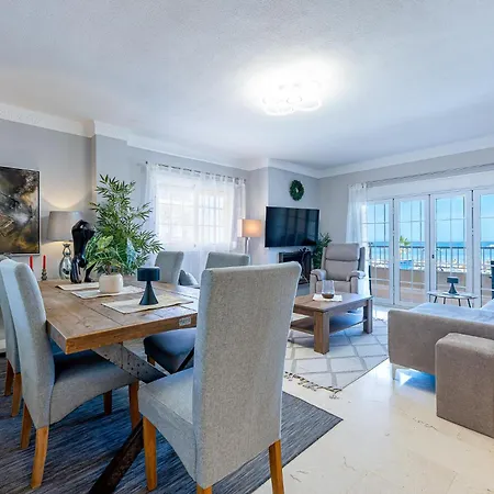 Апартаменти Front Puerto Playa Ii