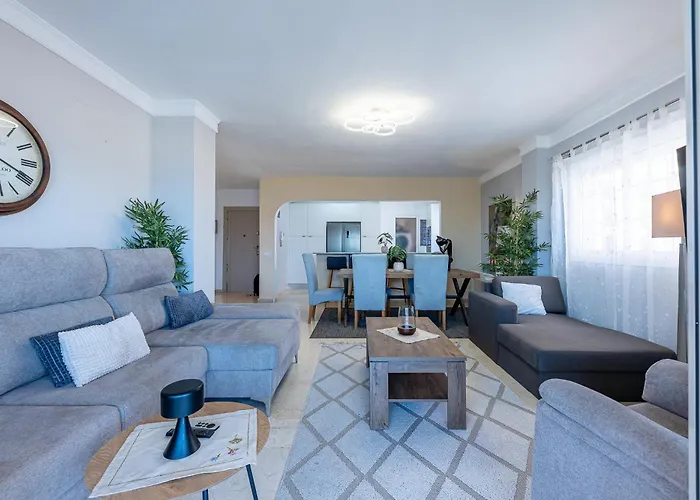 Front Puerto Playa Ii * Fuengirola