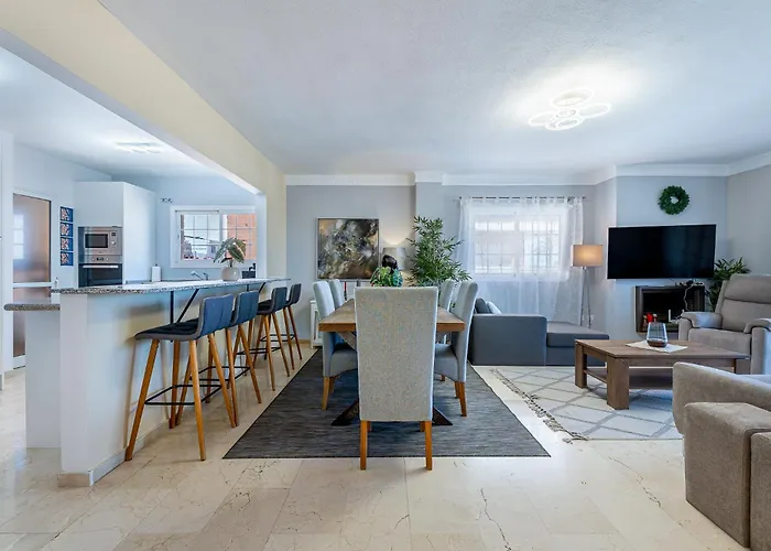 Front Puerto Playa Ii * Fuengirola